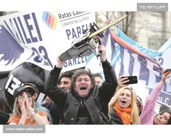 世界杯球迷区冲突:阿根廷球迷与警方对峙,安保升级介入 世界杯球迷区冲突:阿根廷球迷与警方对峙,安保升级介入